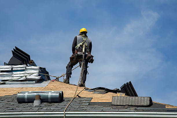 Professional Gutter Installation technician working in Stockertown, PA